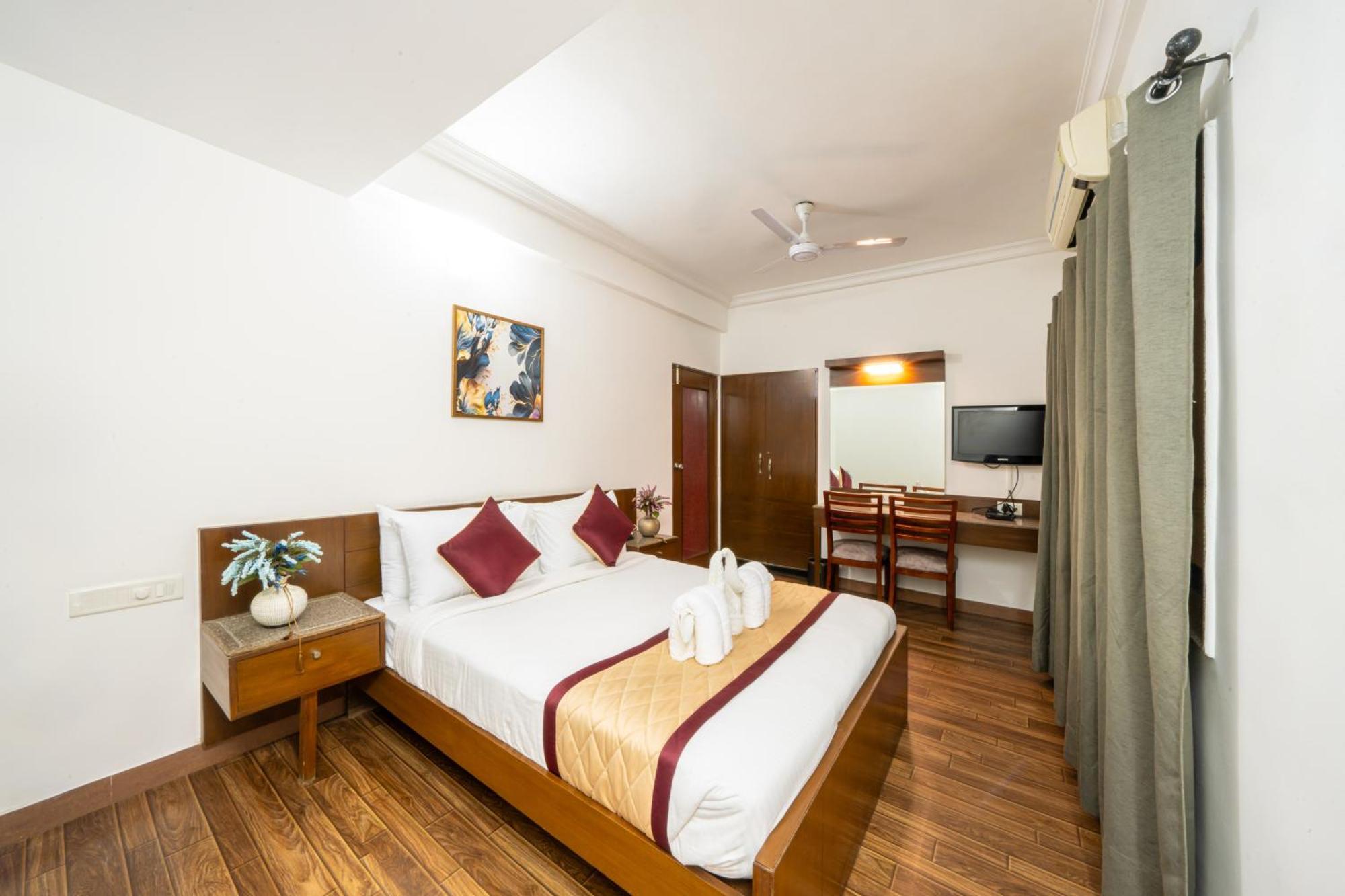 Lords Midtown Suites Bangalore Luaran gambar