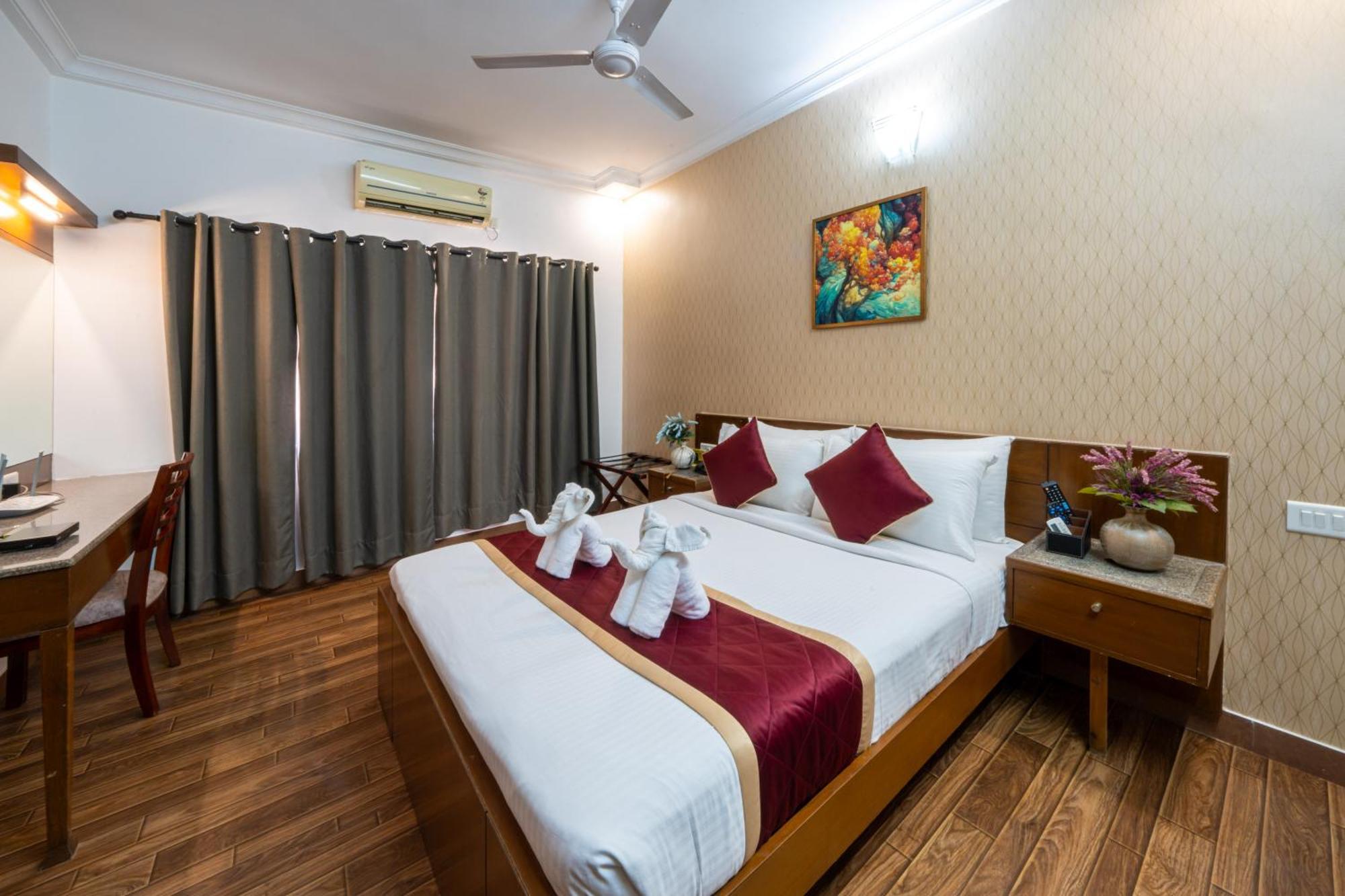 Lords Midtown Suites Bangalore Luaran gambar