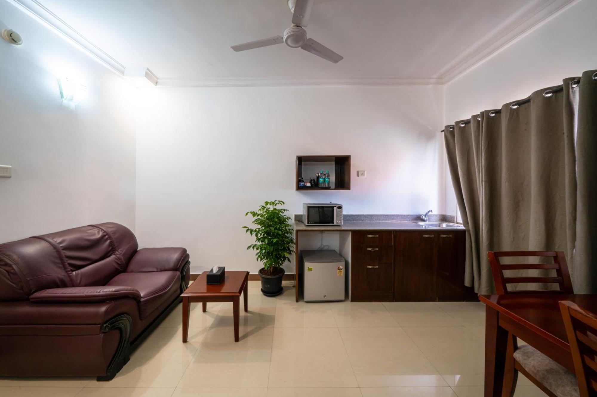 Lords Midtown Suites Bangalore Luaran gambar