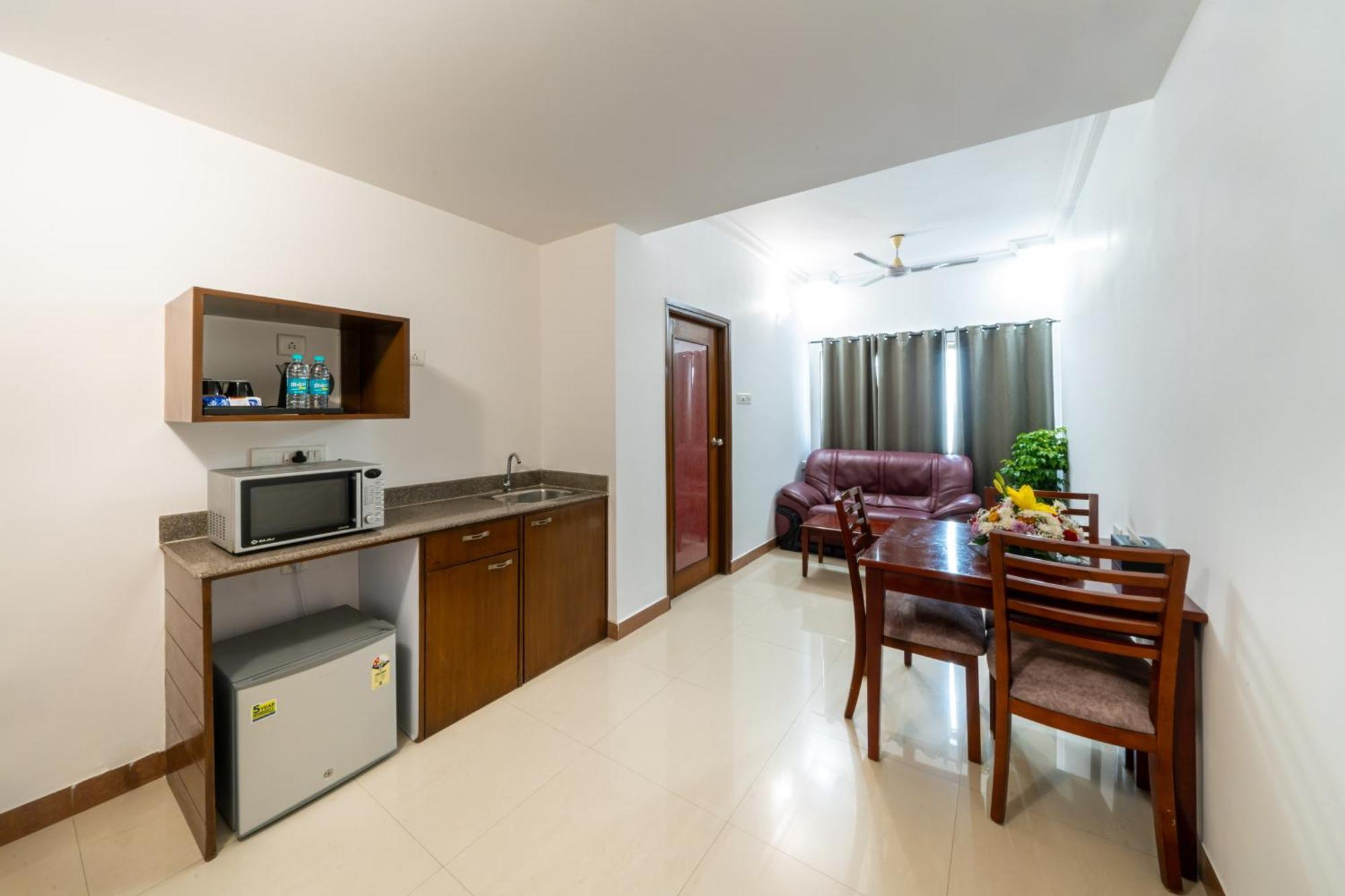 Lords Midtown Suites Bangalore Luaran gambar